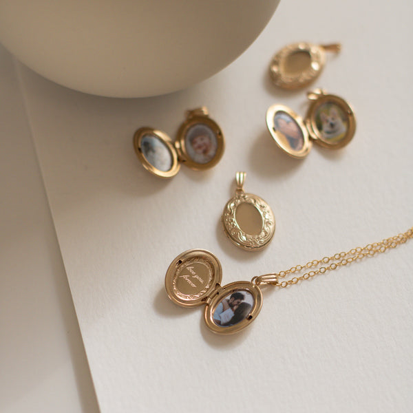 Vintage Oval Locket